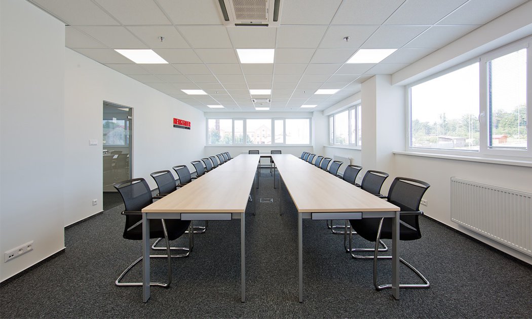 Büro Freischwinger sind Besucherstühle u. Konferenzstühle